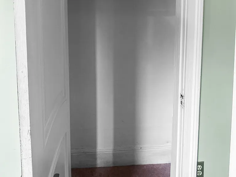 630 Kossuth St #1 — Photo 12