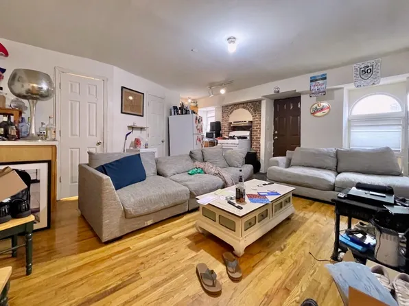415 1st Street 1F image 1 of 20