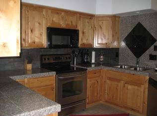 14013 N Edgeworth Dr APT B, Fountain Hills, AZ 85268