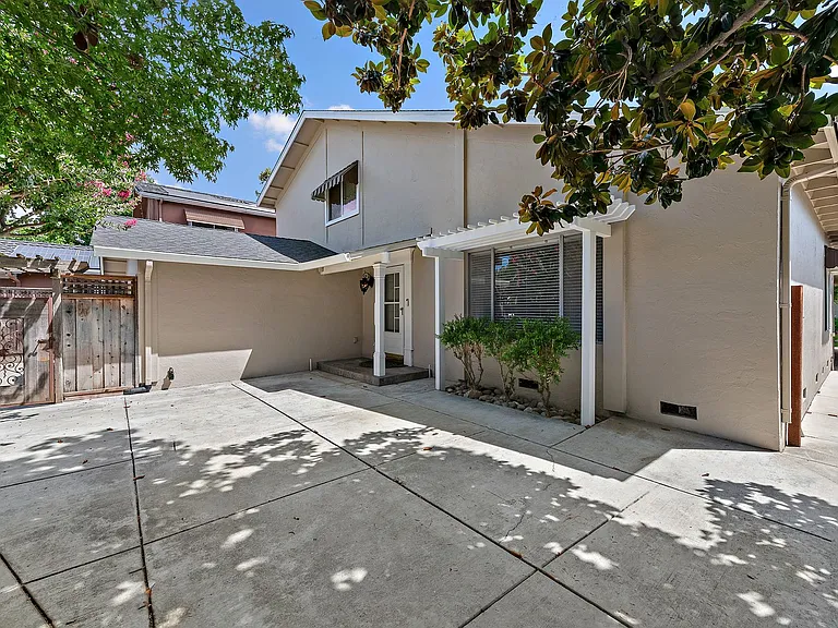 3012 Cherry Ave — Photo 3