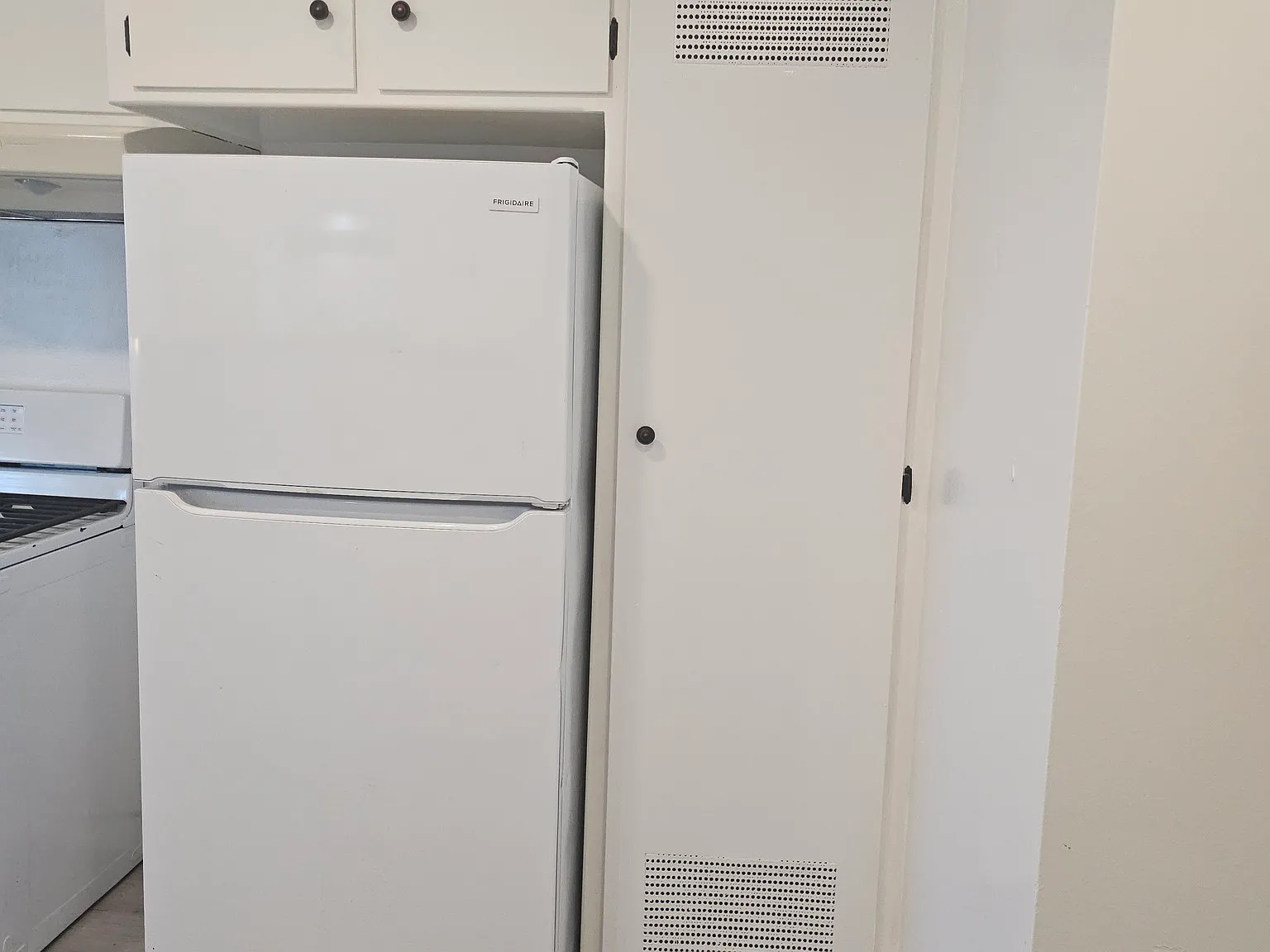 2 bed, 800 sqft, $2,645 — Photo 4