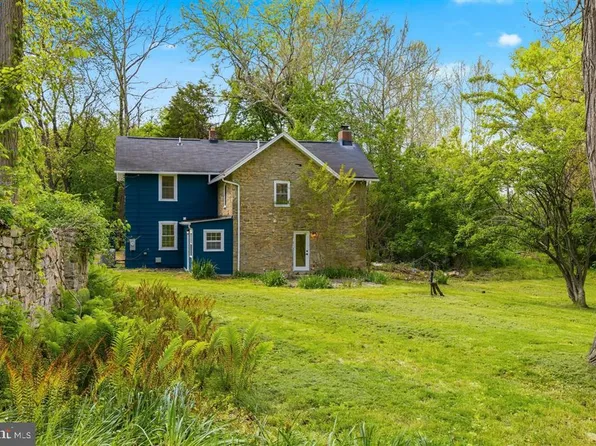 521 Brightfield Rd, Lutherville Timonium, MD 21093