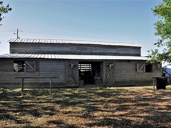 4th image of 822 Southern Breeze Ln