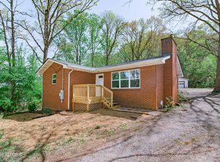 318 Lee Rd, Clinton, TN 37716