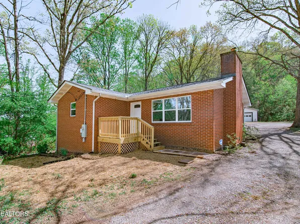 318 Lee Rd, Clinton, TN 37716