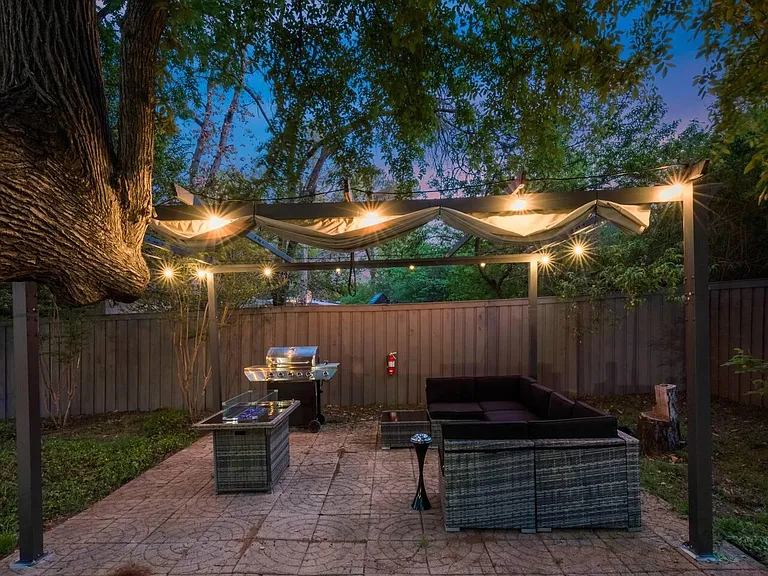 1206 Kendolph Dr — Photo 46