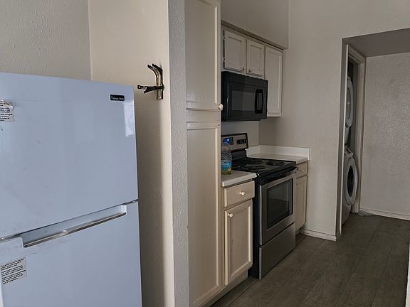 2nd image of 14550 Fonmeadow Dr APT 1407