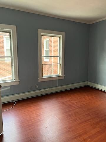 2nd image of 79 Bay 13th St Floor 2