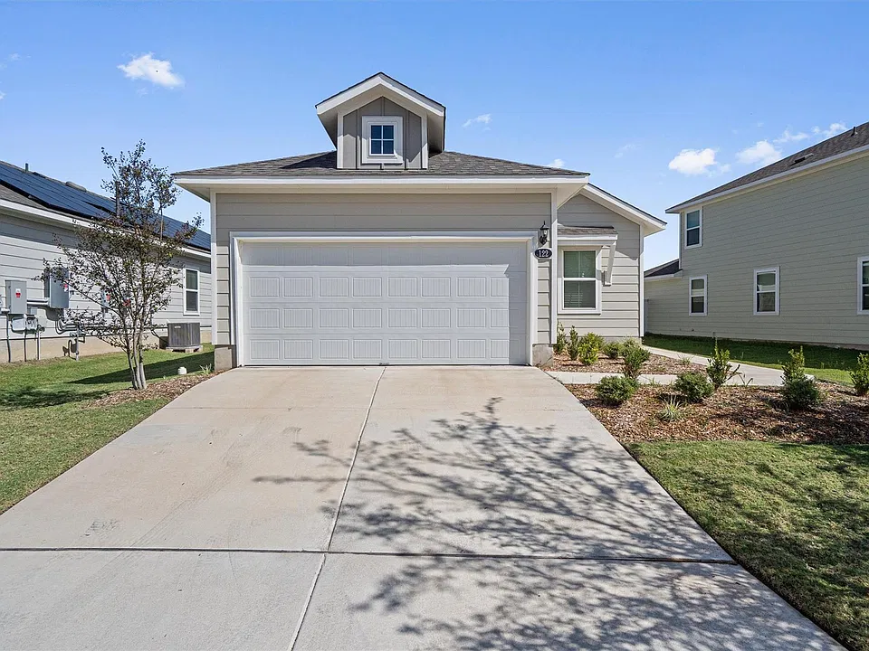 122 Bluestem Dr