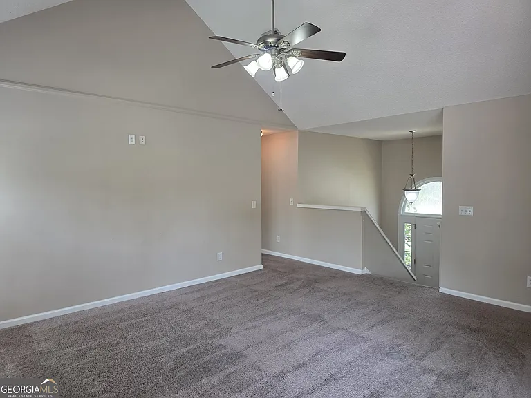 301 Aspen Arbor — Photo 4