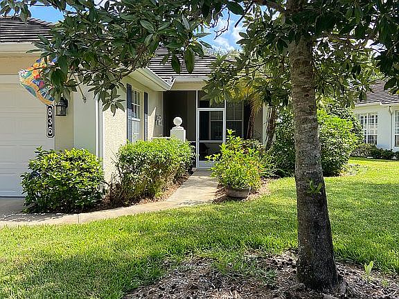 5th image of 836 Montrose Dr #8-2
