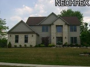5381 Brookhaven Dr, North Royalton, OH 44133