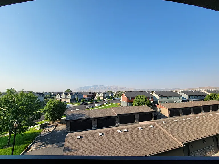 223 E Jordan Ridge Blvd #109 — Photo 9