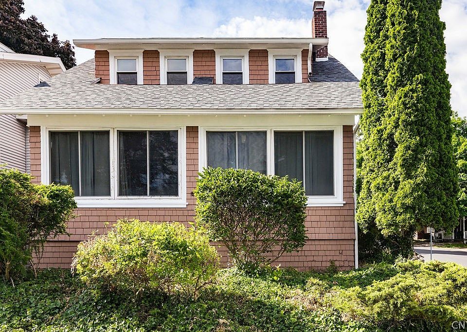 1st image of 1121 Stolp Ave