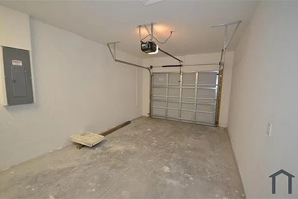3306 Bassie Ct — Photo 26