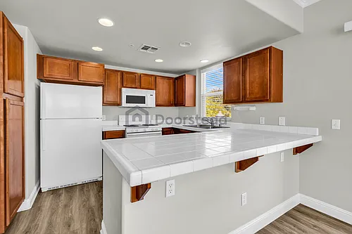 4800 Westlake Pkwy Photo 1