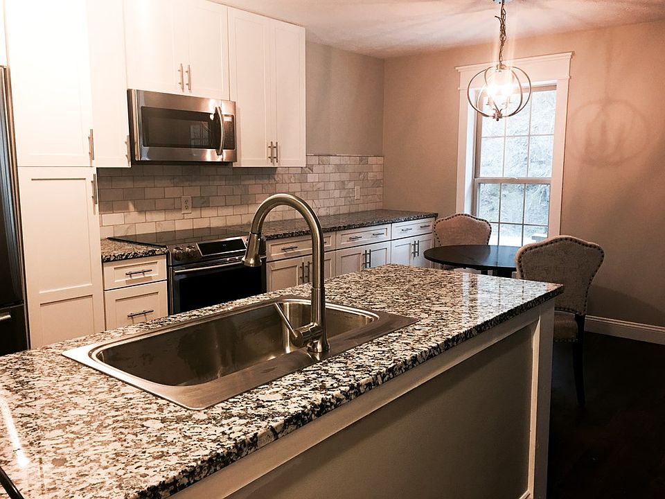2nd image of 202 Cherry Brook Dr