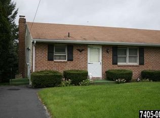 721 Boundary Ave, Hanover, PA 17331