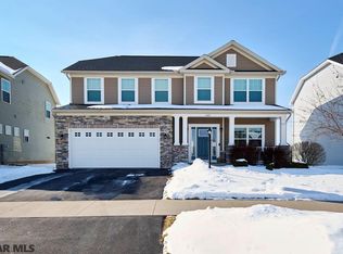 148 Red Willow Rd, State College, PA 16801