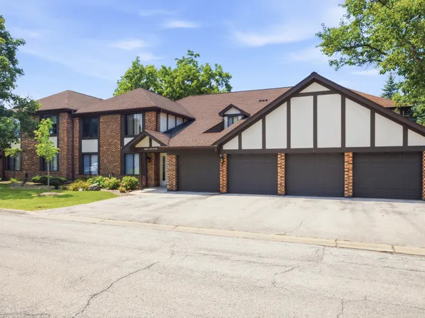 5804 Doe Cir #6, Westmont, IL 60559