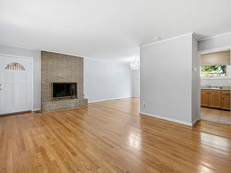 119 Waldrop St — Photo 7