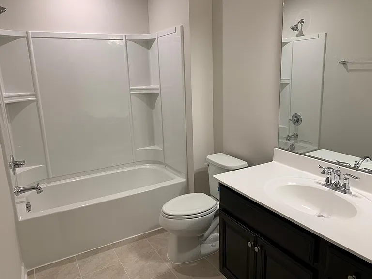 402 Smallwood Dr — Photo 12
