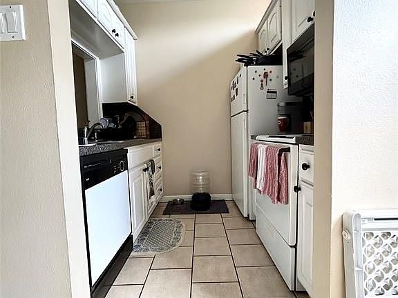 4th image of 1616 Avenue H #5