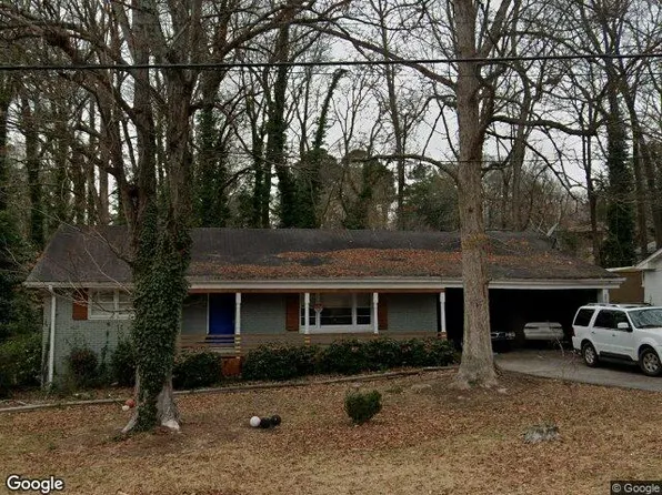 2860 Dodson Lee Dr, East Pt, GA 30344
