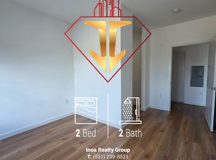 173 W 7th St #412, Bayonne, NJ 07002