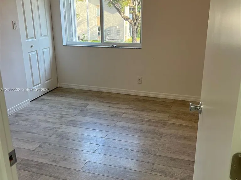 9203 SW 138th Pl #9203 — Photo 6