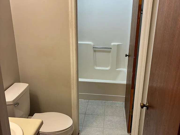 415 Admirals Walk Dr — Photo 6
