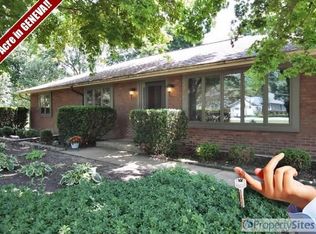 2270 South St, Geneva, IL 60134