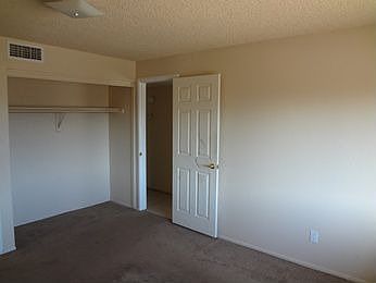 3rd image of 6859 W Vernon Ave