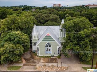 516 W Hopkins St, San Marcos, TX 78666