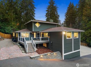 2330 34th St SE, Puyallup, WA 98374