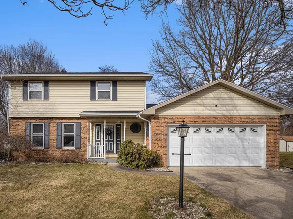 15725 Wagon Wheel Dr, Granger, IN 46530