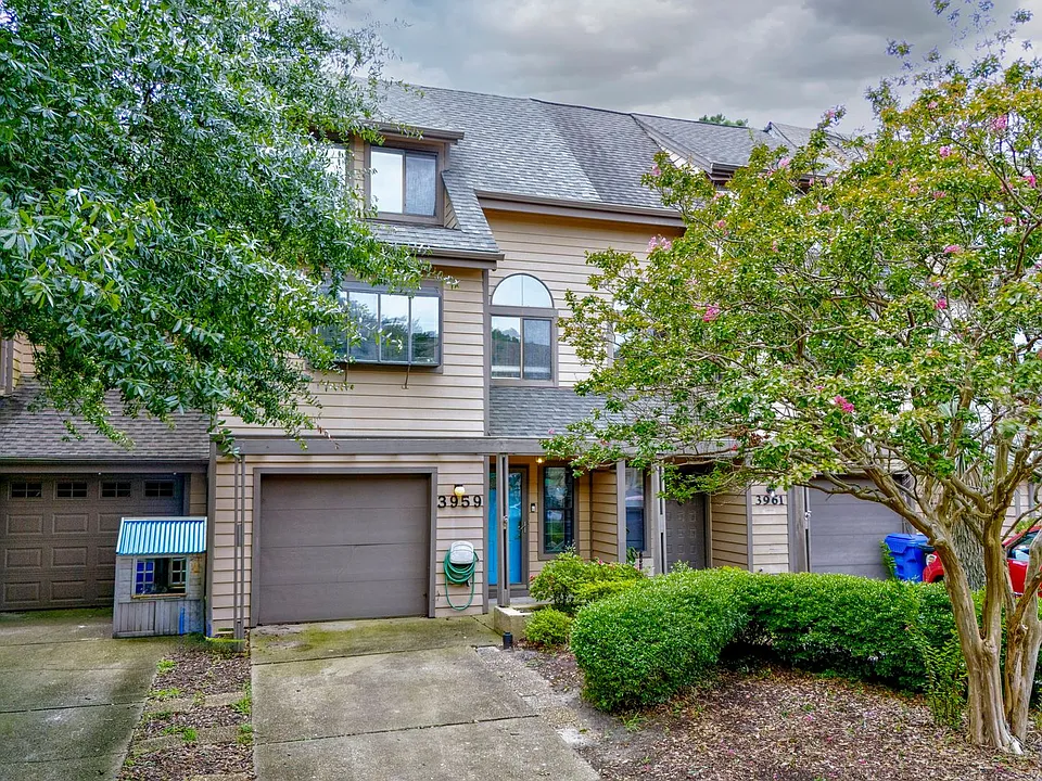 3959 Aeries Way