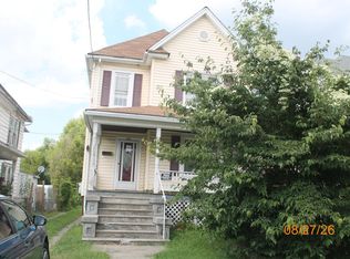 314 E Hawthorne St, Covington, VA 24426