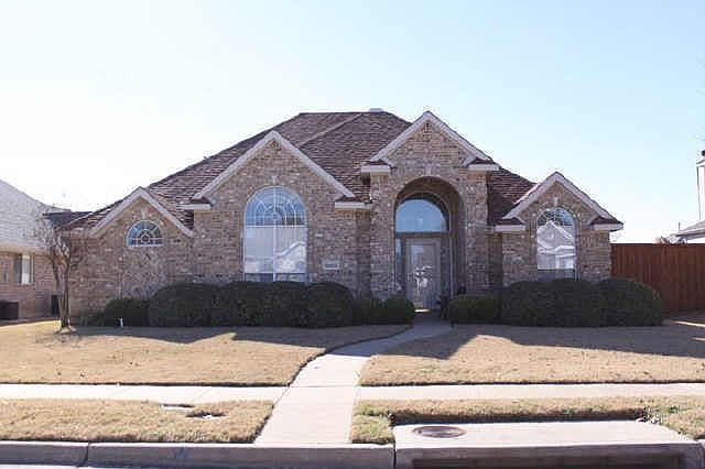 1st image of 10903 River Oaks Dr