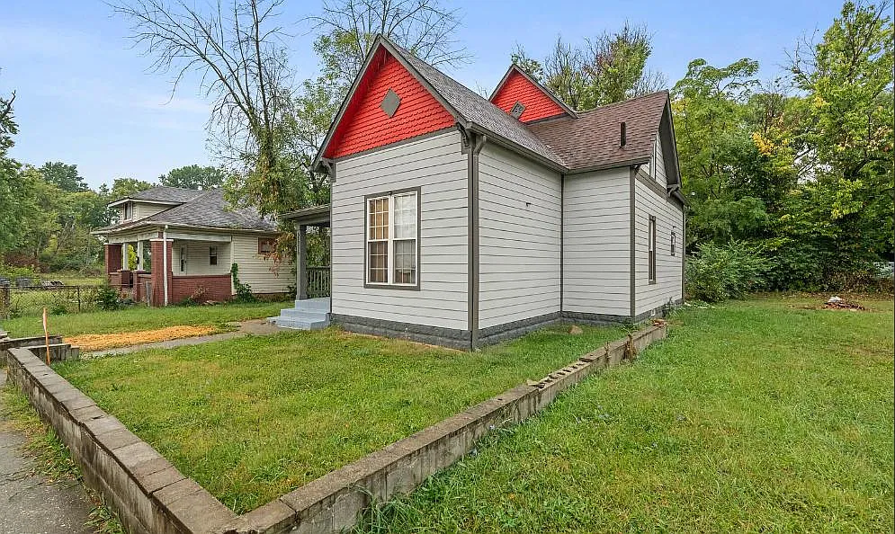 4 bed, 1735 sqft, $1,700 — Photo 2