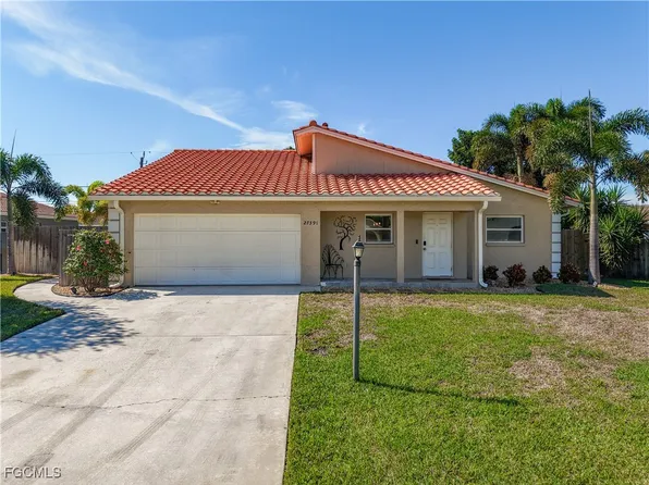 27391 Pelican Ridge Cir, Bonita Springs, FL 34135