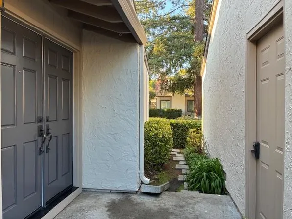 6638 Kettle Ct, San Jose, CA 95120