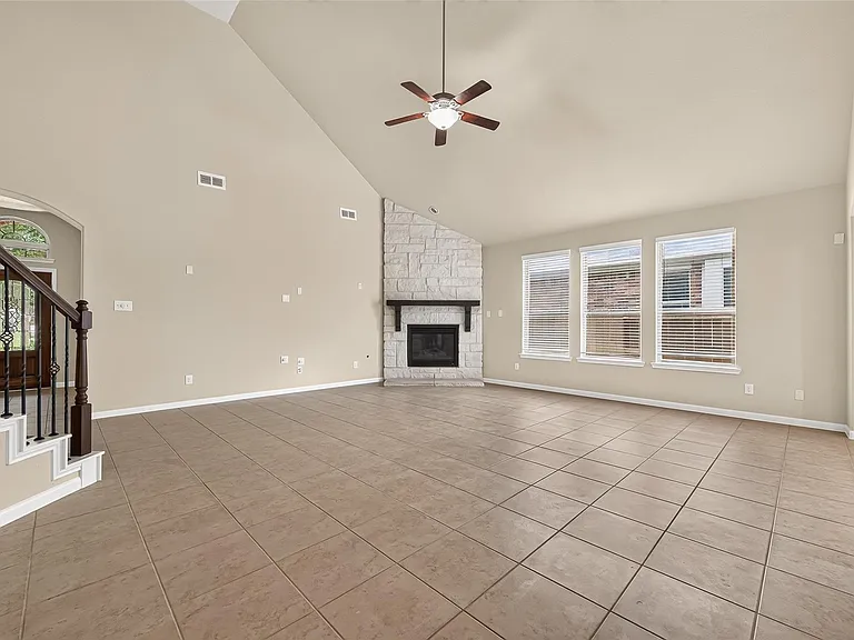 10031 Esslemont Ct — Photo 9