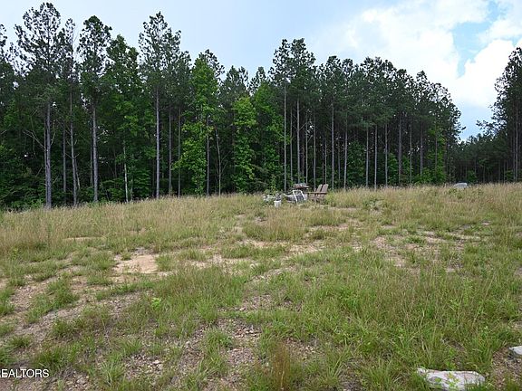 4th image of 1508 Thomas Springs Rd