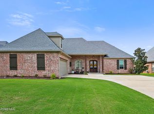 113 Bradshaw Xing, Canton, MS 39046