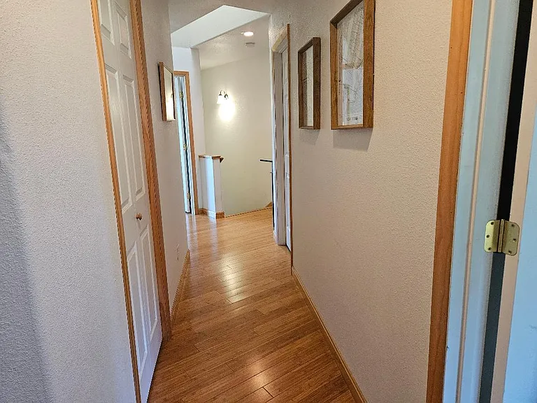524 Spruce St — Photo 14