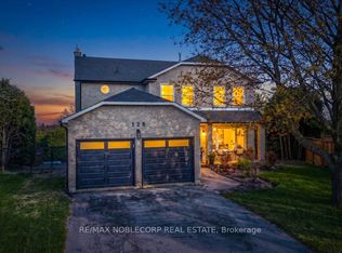 128 McCauley Ct, Newmarket, ON L3Y 7W2