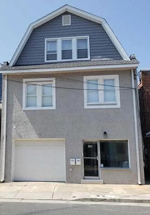 128 N Portland Ave #A