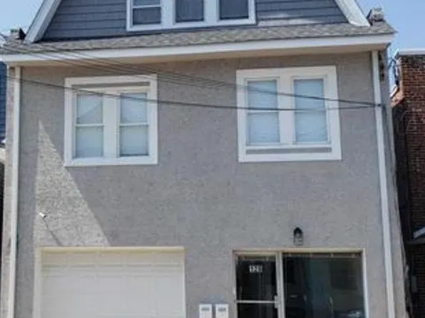 128 N Portland Ave #A, Ventnor City, NJ 08406