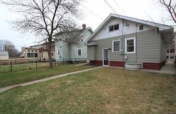 3rd image of 1335 Blair Ave